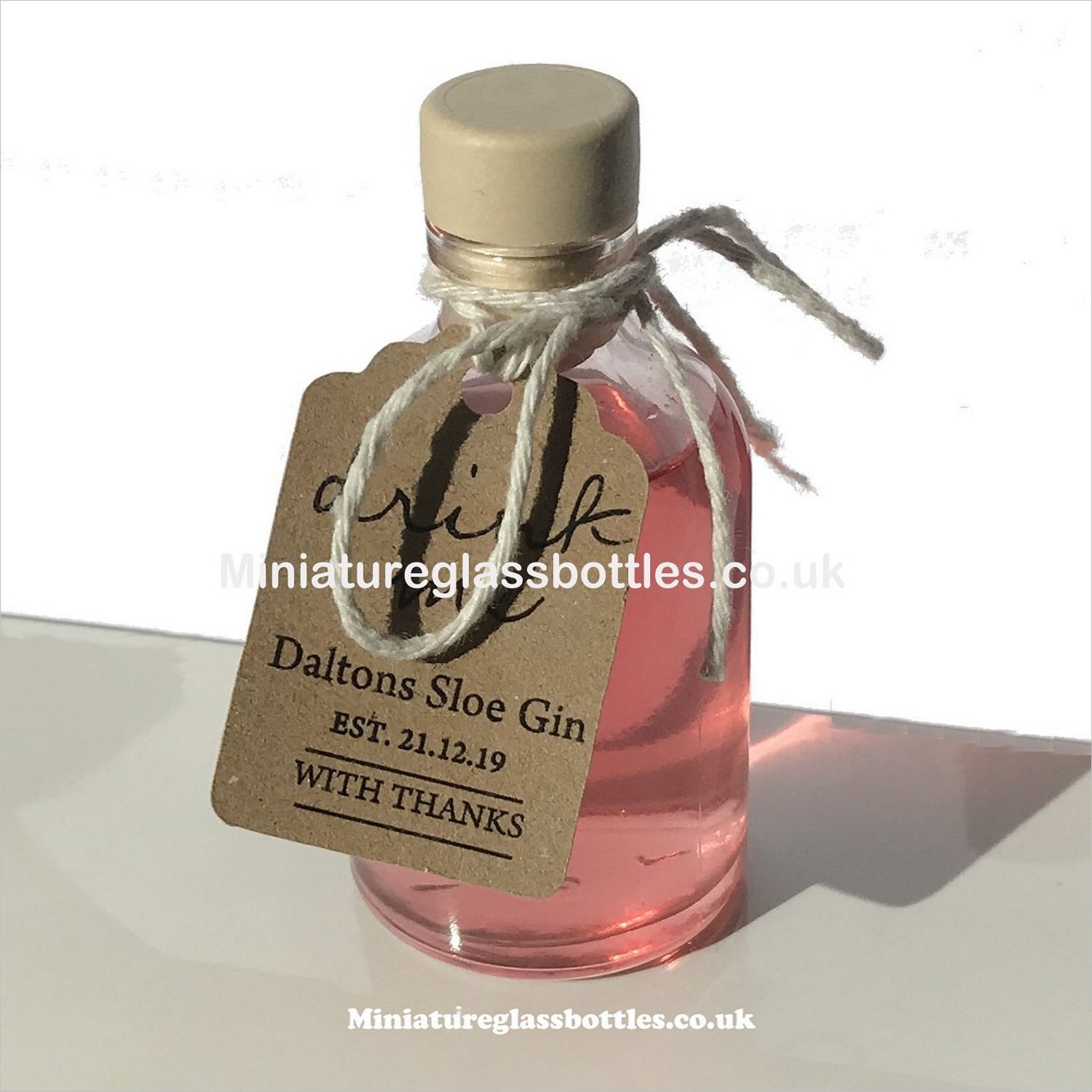These small demijohn shaped bottles with a synthetic T-top cork provide a better seal than the standard cork bottles. The little tie on tags can be customized with your own details in the label selection of the website, and are free of charge when spending �25 or more on bottles. 